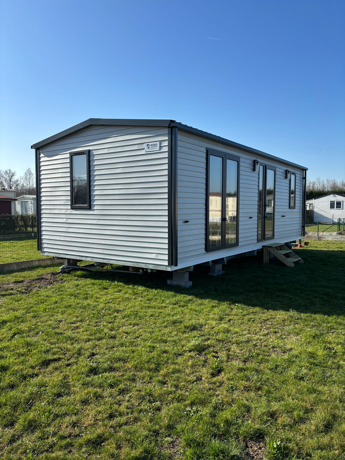 Nouveau mobil-home Admiral - 2 chambres - 860x420cm - Koutercamping Donkmeer